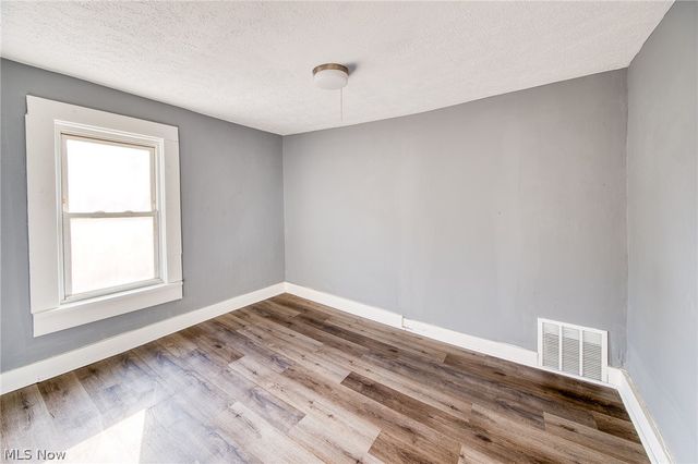 386 W Jackson Street, Painesville, OH 44077