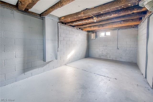 386 W Jackson Street, Painesville, OH 44077