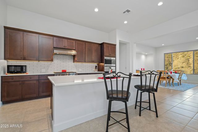 35185 S PALISADE Place, Tucson, AZ 85739