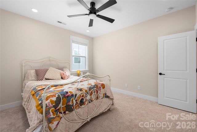 1027 Masefield Avenue, Matthews, NC 28105