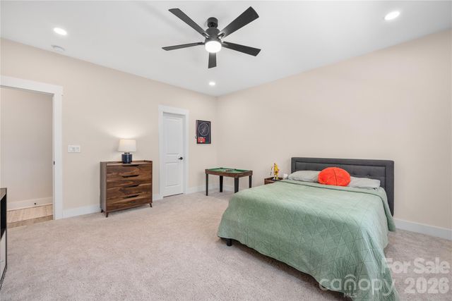 1027 Masefield Avenue, Matthews, NC 28105