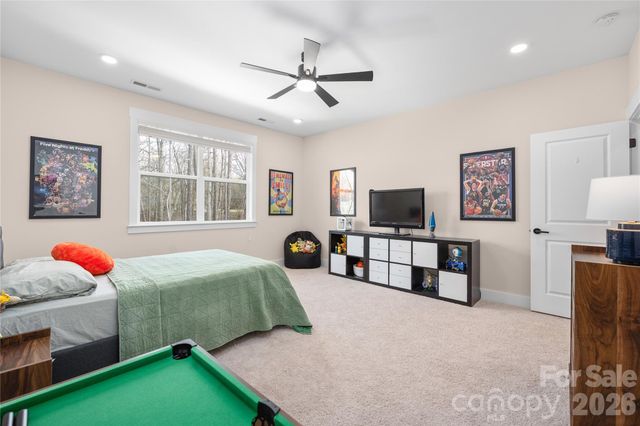 1027 Masefield Avenue, Matthews, NC 28105