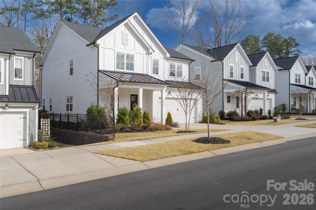 1027 Masefield Avenue, Matthews, NC 28105