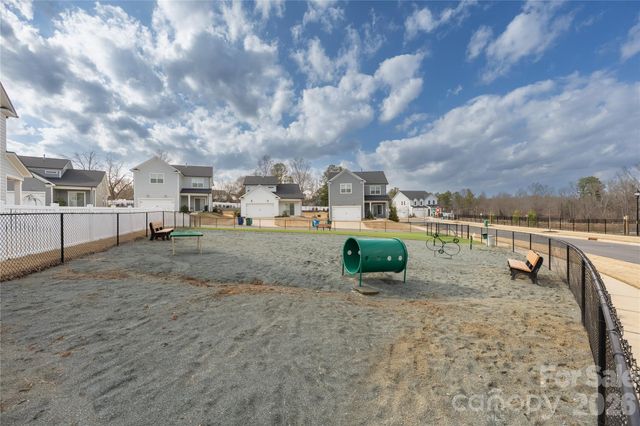 1027 Masefield Avenue, Matthews, NC 28105