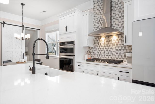 1027 Masefield Avenue, Matthews, NC 28105