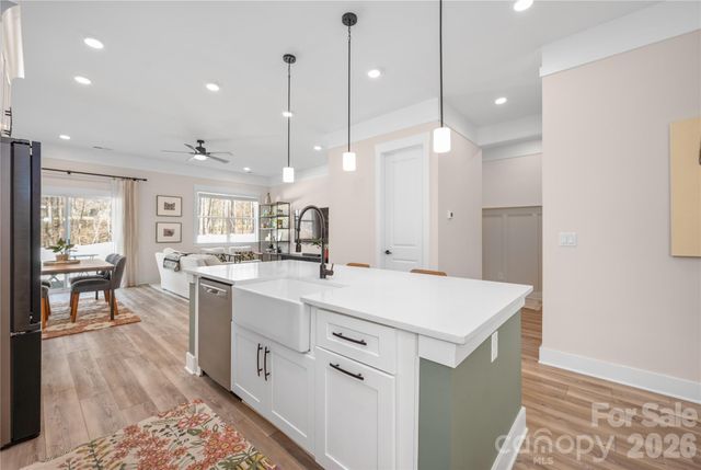 1027 Masefield Avenue, Matthews, NC 28105