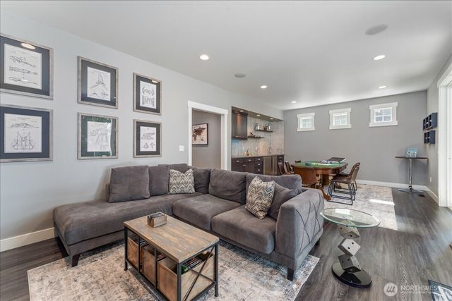 264 Porcupine Lane, Chelan, WA 98816