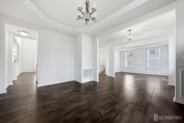 3 Cairnes Lane, East Brunswick, NJ 08816