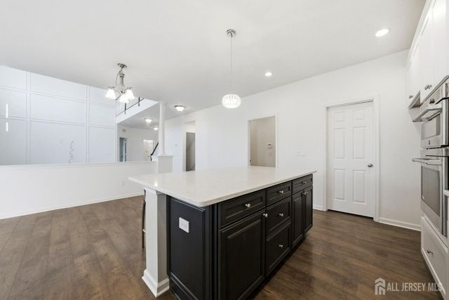 3 Cairnes Lane, East Brunswick, NJ 08816