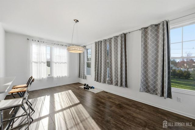 3 Cairnes Lane, East Brunswick, NJ 08816