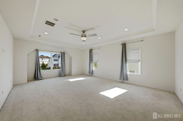 3 Cairnes Lane, East Brunswick, NJ 08816