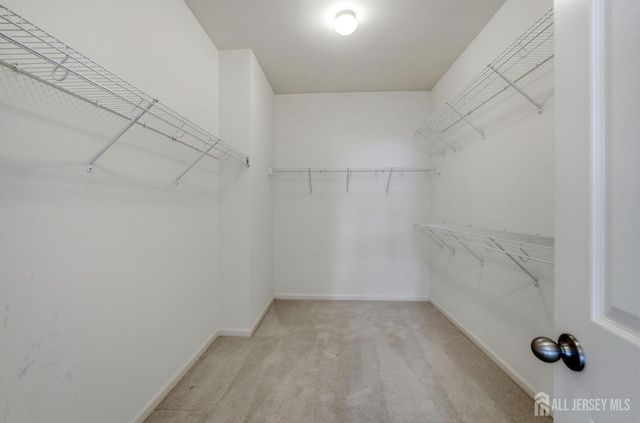 3 Cairnes Lane, East Brunswick, NJ 08816