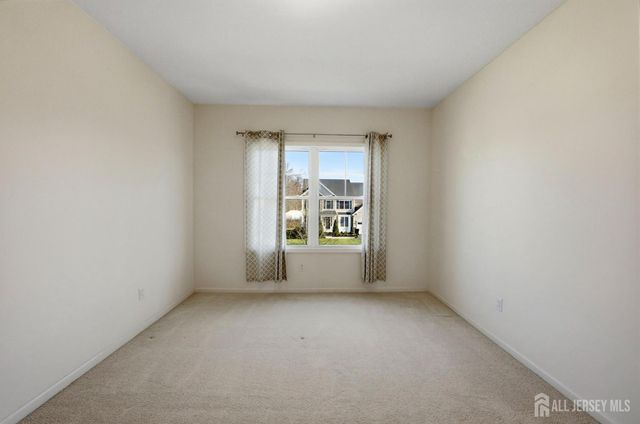 3 Cairnes Lane, East Brunswick, NJ 08816