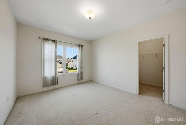 3 Cairnes Lane, East Brunswick, NJ 08816