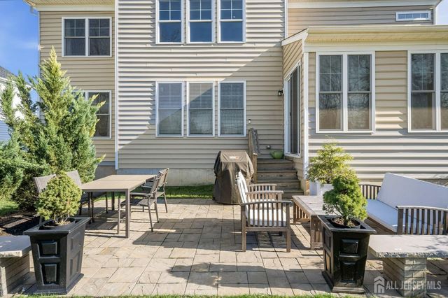 3 Cairnes Lane, East Brunswick, NJ 08816