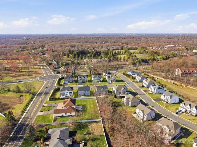 3 Cairnes Lane, East Brunswick, NJ 08816