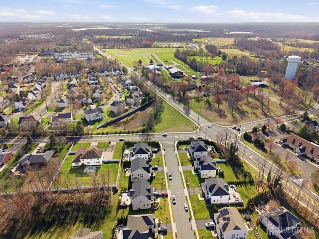 3 Cairnes Lane, East Brunswick, NJ 08816