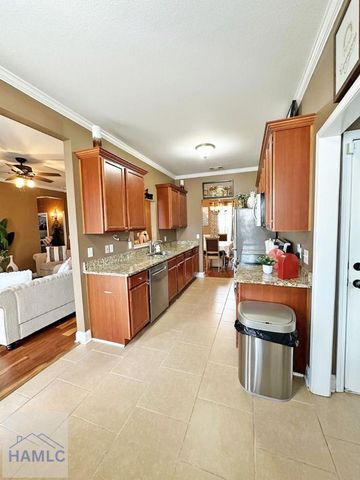 1102 Sara Lane, Hinesville, GA 31313