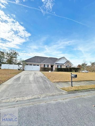 1102 Sara Lane, Hinesville, GA 31313