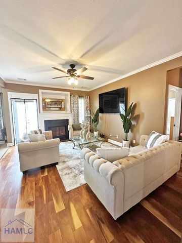 1102 Sara Lane, Hinesville, GA 31313