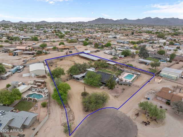 2414 S 220TH Lane, Buckeye, AZ 85326