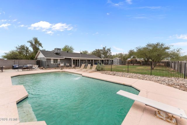 2414 S 220TH Lane, Buckeye, AZ 85326