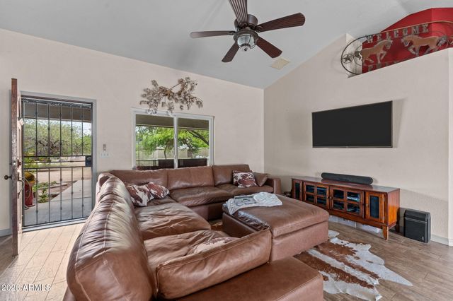 2414 S 220TH Lane, Buckeye, AZ 85326
