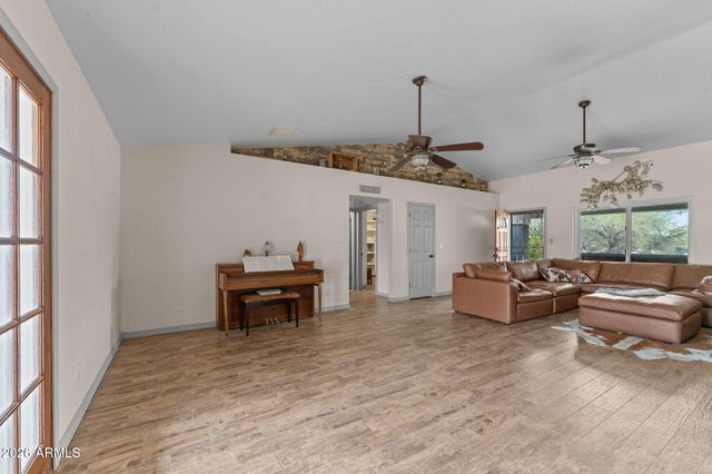 2414 S 220TH Lane, Buckeye, AZ 85326