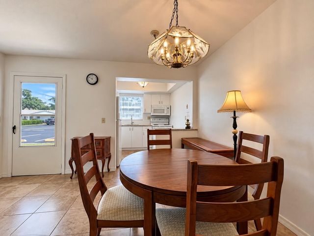 2920 CROSLEY Drive E E, West Palm Beach, FL 33415