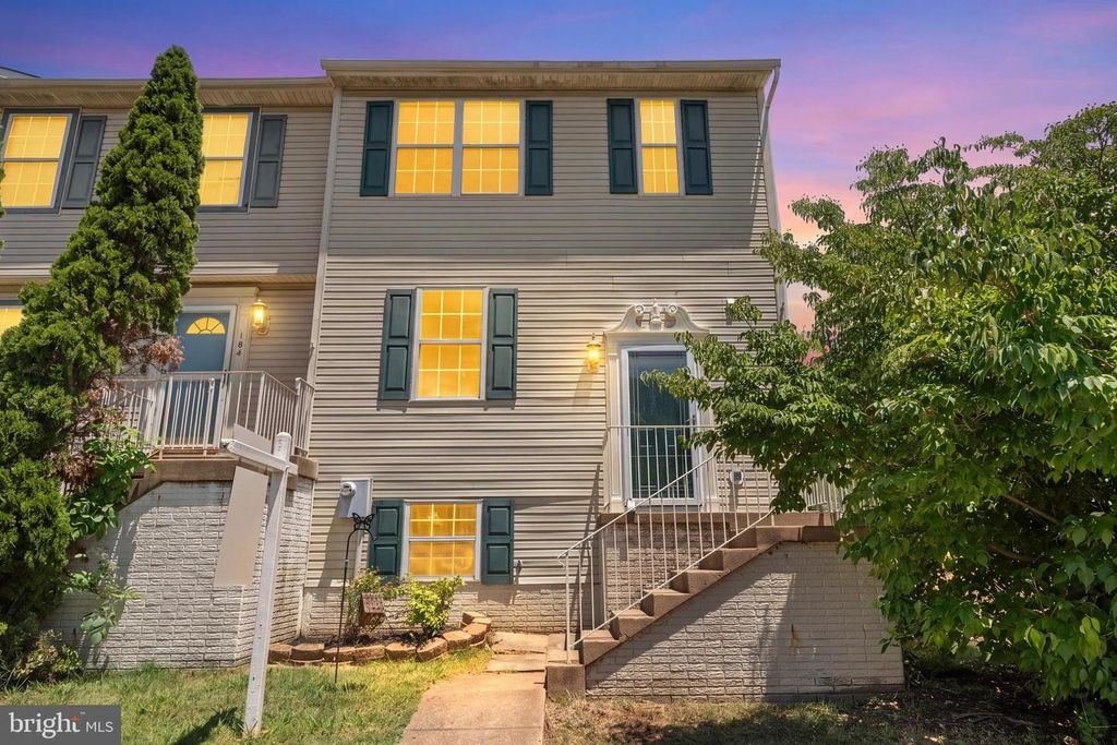 102 MEWS CT, Stafford, VA 22556