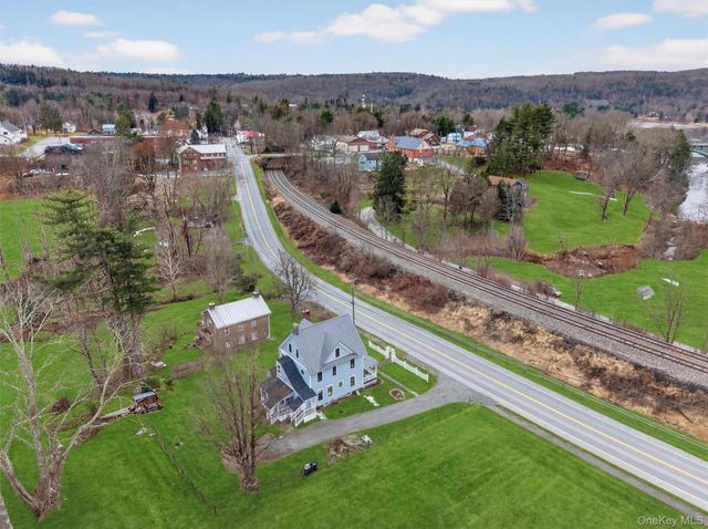 48 Kirks Road, Narrowsburg, NY 12764