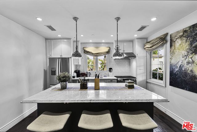 1203 Park Way, Beverly Hills, CA 90210