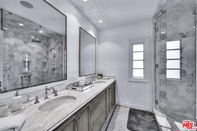 1203 Park Way, Beverly Hills, CA 90210