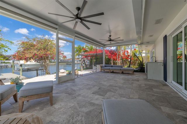 3932 VERSAILLES DRIVE, Tampa, FL 33634