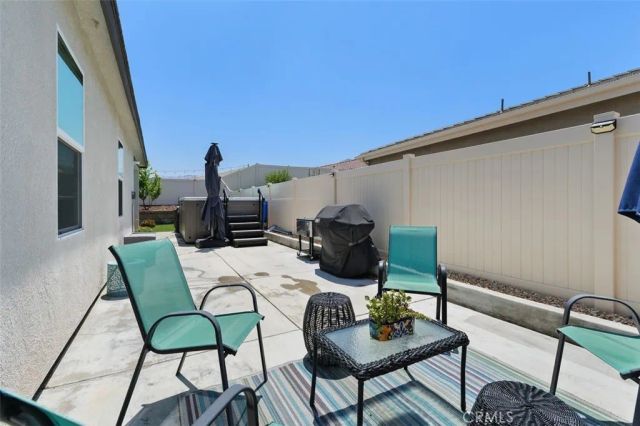 7598 Orangebrook, Riverside, CA 92507