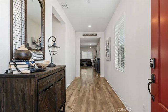 7598 Orangebrook, Riverside, CA 92507