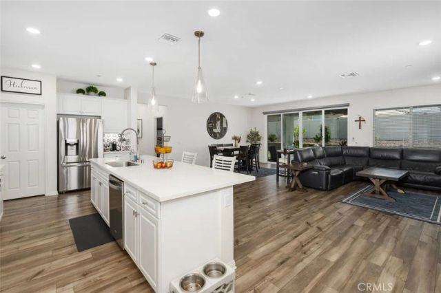 7598 Orangebrook, Riverside, CA 92507