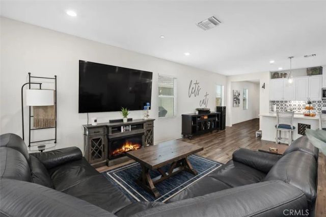 7598 Orangebrook, Riverside, CA 92507
