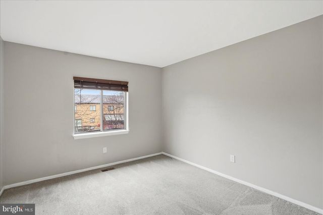 11 LACOSTA, Towson, MD 21204