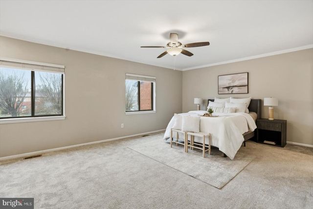 11 LACOSTA, Towson, MD 21204