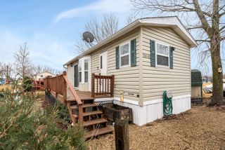 82 Dinosaur Road, Wilmington, IL 60481