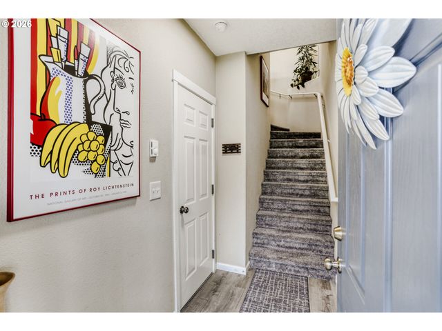 14655 Sw BEARD Rd 202, Beaverton, OR 97007