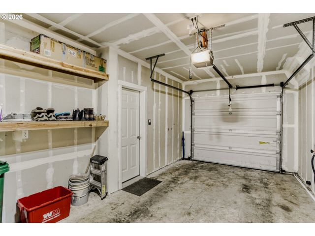 14655 Sw BEARD Rd 202, Beaverton, OR 97007