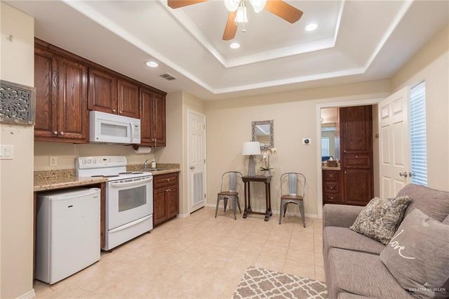 605 S Hutto Road, Donna, TX 78537