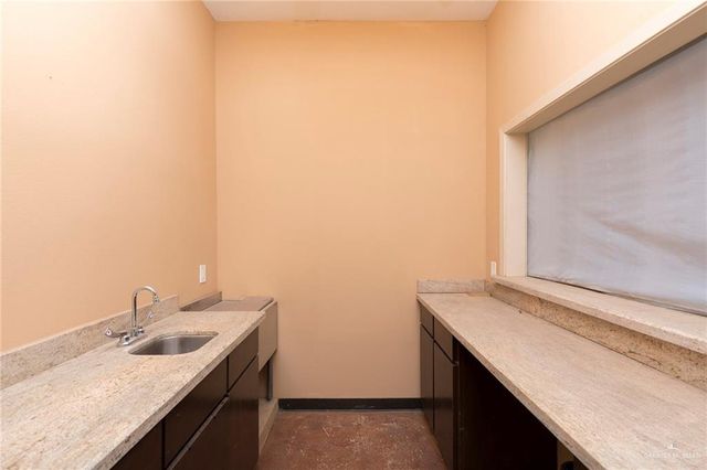 605 S Hutto Road, Donna, TX 78537