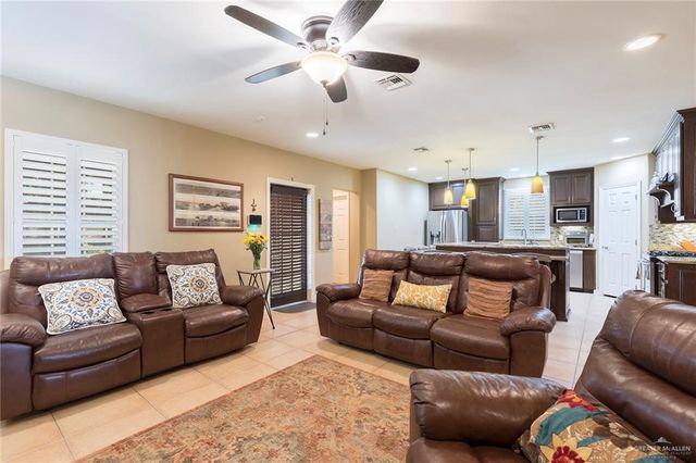 605 S Hutto Road, Donna, TX 78537