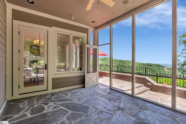 39 The Cliffs Parkway, Landrum, SC 29356