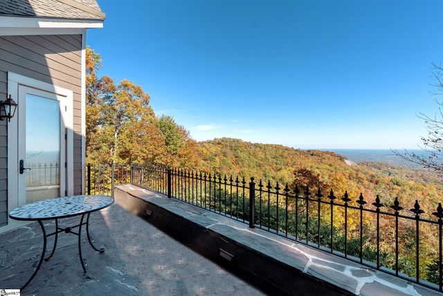 39 The Cliffs Parkway, Landrum, SC 29356