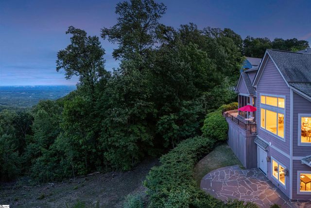 39 The Cliffs Parkway, Landrum, SC 29356