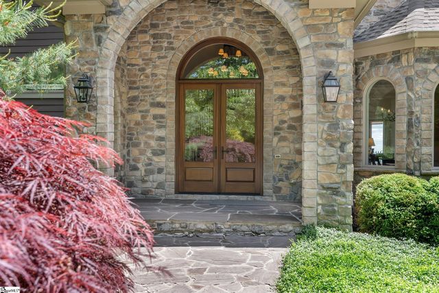 39 The Cliffs Parkway, Landrum, SC 29356